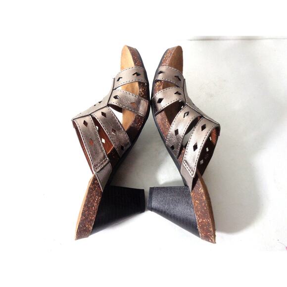 NATURALIZER Eunice US 6.5M Bronze smooth laser cut Slide Sandals Shoes 3" heel - Picture 4 of 8